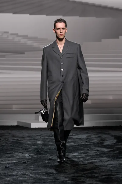 Look 6